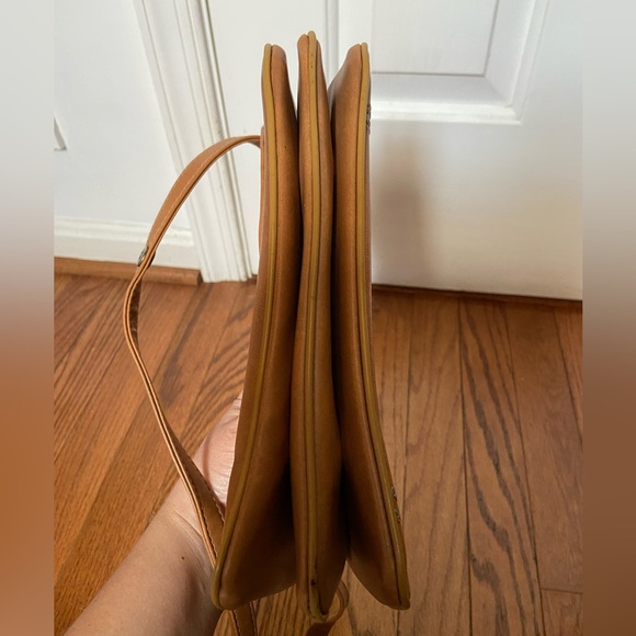 Vintage Mr. Ralph Leather Crossbody Adjustable Strap, Made in British Hong Kong - Picture 4 of 10